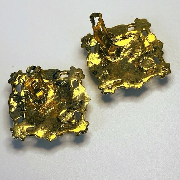 Vintage Cobalt Blue Glass Baroque Gold Tone Clip Earrings 60s 70s Statement - Picture 10 of 14